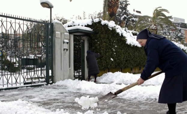 300 000 души са без ток заради студовете в Италия 