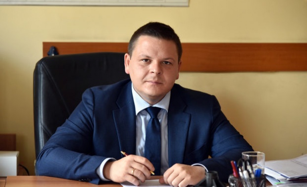 Министър Алексиев: Нулева толерантност при неспазване на нормите за безопасност и сигурност при превоз на товари и пътници