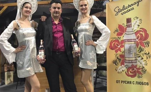 Посетители превзеха щанда на водка "Столичная" на "Винария 2017"