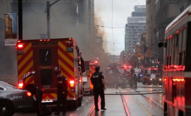 Взривове разтърсиха финансовия район на Торонто