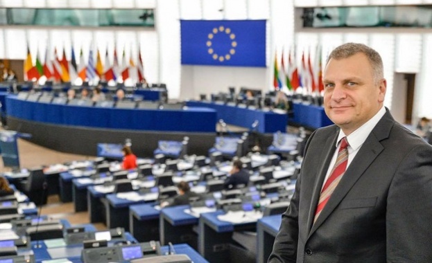 Курумбашев: Климатичната политика на ЕС да е в синхрон с увеличаване на конкурентоспособността на българската икономика