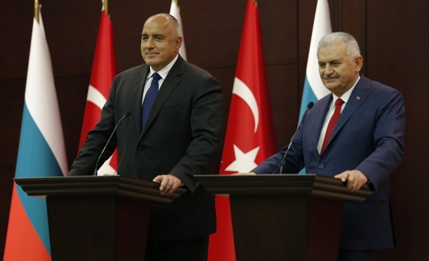 Сближаване на позициите на срещата в Анкара между Борисов и Йълдъръм (обновена)