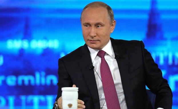 Путин обеща "да помисли" отново да се кандидатира за президент