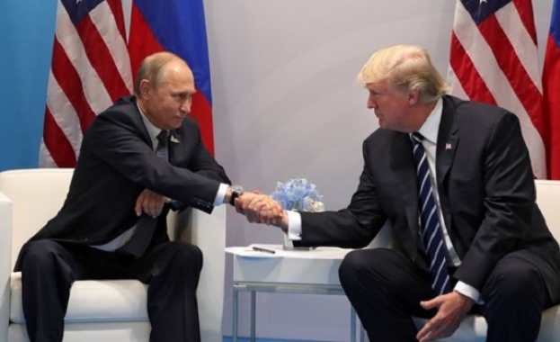 Американският президент Доналд Тръмп информира днес руския си колега Владимир
