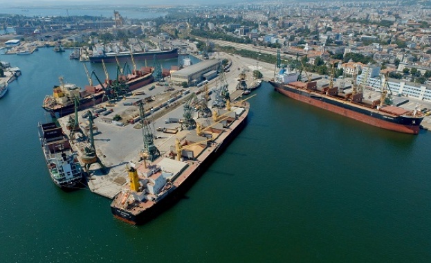 Продължава развитието на Морска гара - Варна
