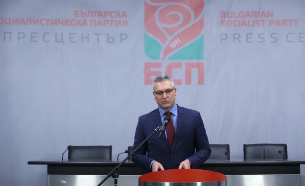 Жаблянов: ГЕРБ да поеме политическа отговорност, а Делян Добрев отново да подаде оставка