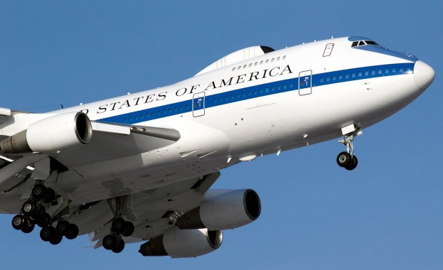 САЩ вдигна ''Самолета на страшния съд''