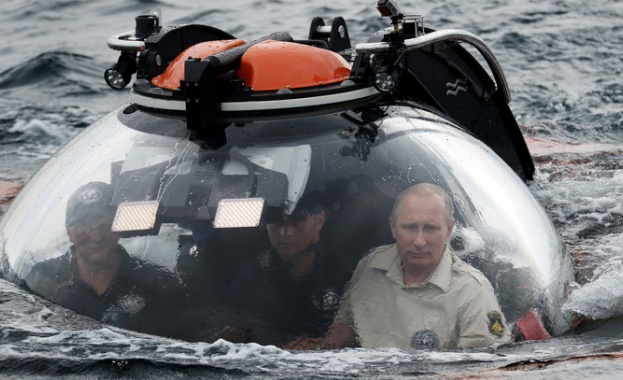Путин се спусна с батискаф на дъното на Финския залив 