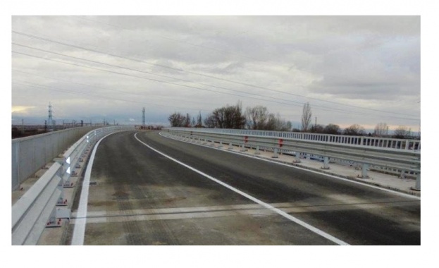Временно движението по магистрала "Хемус" в посока Варна е ограничено за МПС над 12 тона 