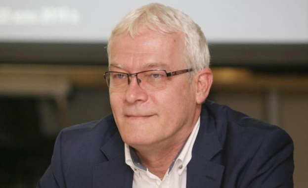 Парламентът избра проф Петко Салчев за управител на Националната здравно осигурителна