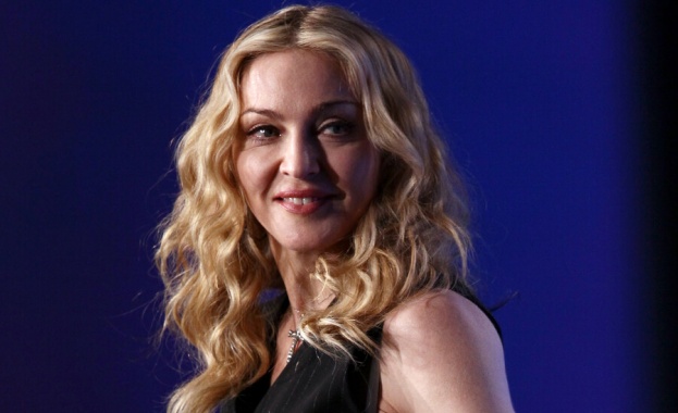 Суперзвездата Мадона беше подложена на цензура в Инстаграм за разпространение