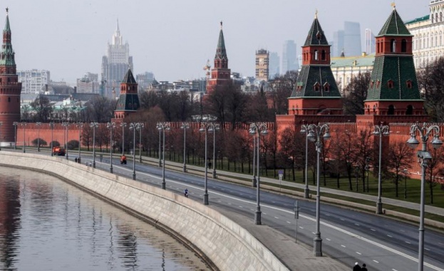 Руските власти съобщиха днес че са регистрирани 11 012 нови