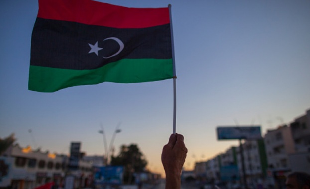 Признатото от международната общност правителство на Либия си върна пълния