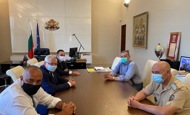 Борисов след срещата с НОЩ: Засилваме готовността на болниците