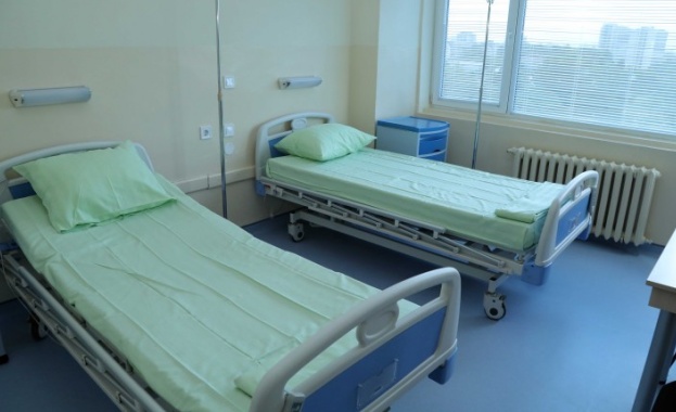 Общинската болница в Дупница увеличи леглата за пациенти с коронавирус