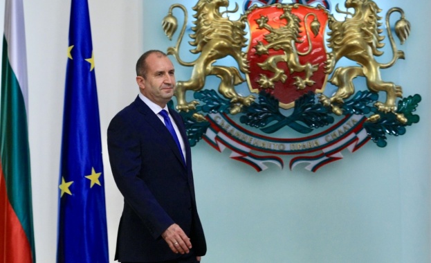Днес президентът Румен Радев ще посети Трявна където ще приветства