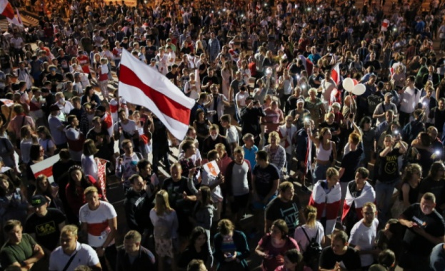 Поредна вечер на протести в Беларус срещу президента Александър Лукашенко