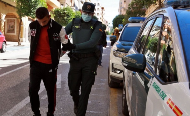 Съдът в Ontinyent (Валенсия) разпореди постоянна мярка „задържане под стража