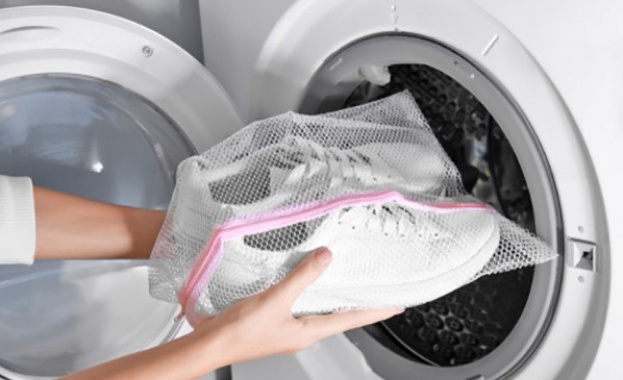 Правила за пране и почистване на велурени маратонки