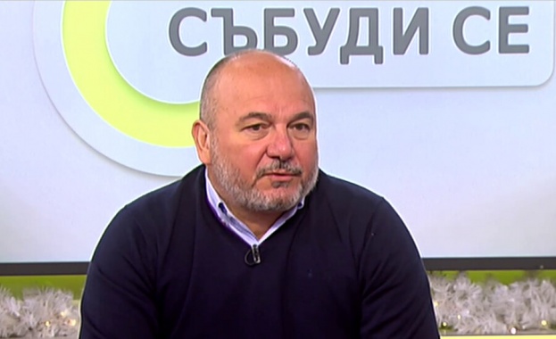 Любомир Дацов обясни, че все пак в Европа по-тежка криза