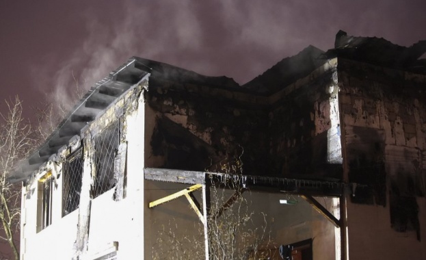 При пожар в дом за възрастни хора в Харков загинаха