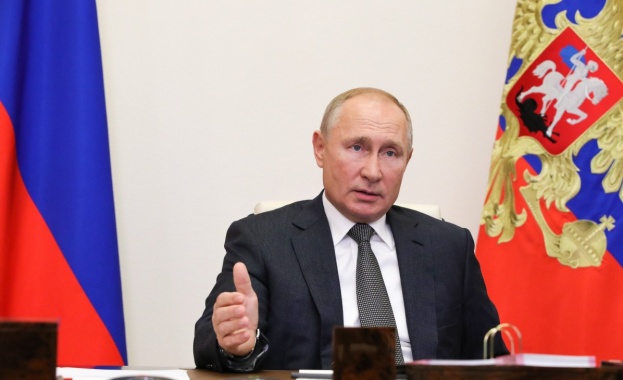 Руският президент Владимир Путин отрече да притежава дворец Миналата седмица