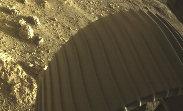 Марсоходът Пърсивиърънс е взел втора скална проба от Марс съобщиха