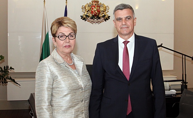 Министър-председателят г-н Стефан Янев проведе среща с посланика на Руската