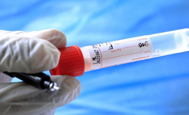 Нидерландия отменя изискването за представяне на отрицателен PCR тест както