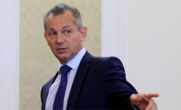 Бившият председател на ДАНС Димитър Георгиев е бил задържан от