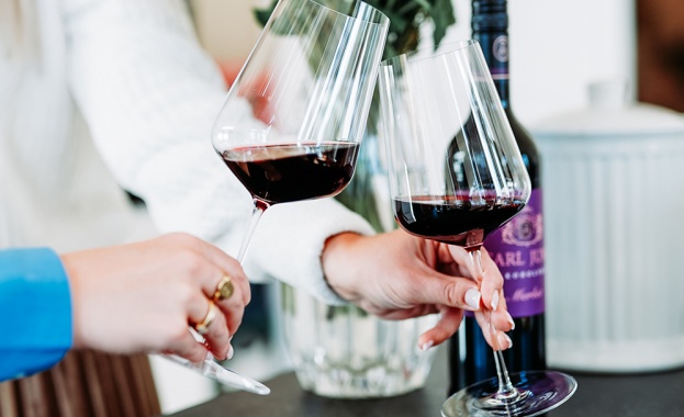 Изследване: безалкохолното вино е също толкова добро за сърцето ви, колкото и истинското