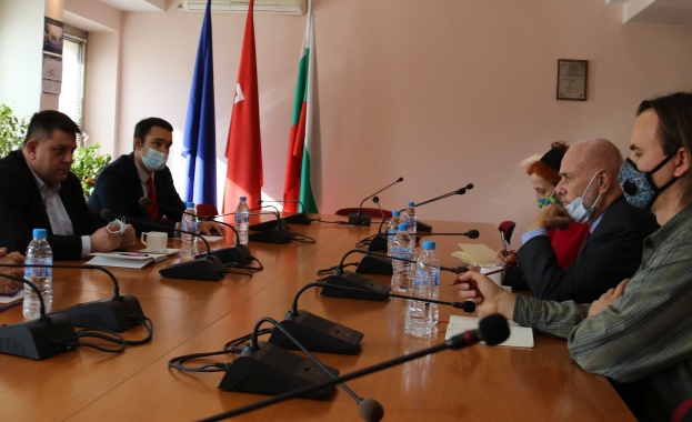 Зам председателят на БСП Атанас Зафиров се срещна с представители на