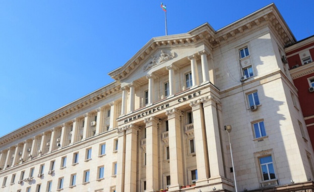 Депутатите викат на изслушване днес служебния премиер Димитър Главчев и