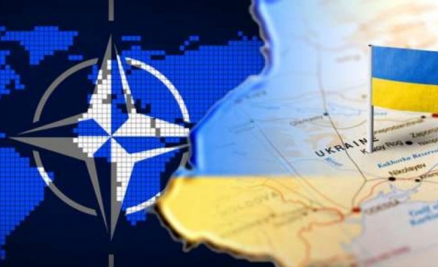Украйна трябва да забрави за членството в НАТО и ЕС,
