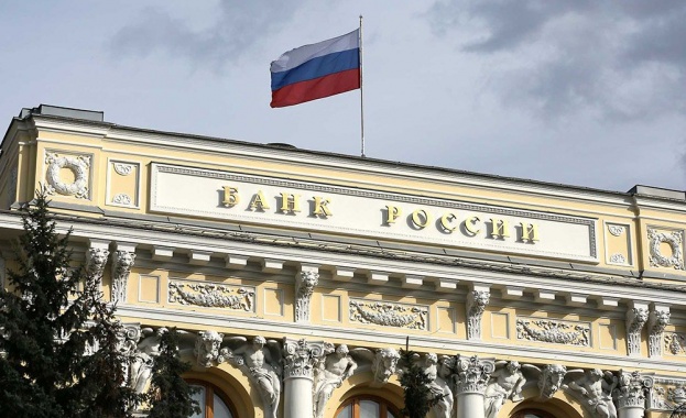 Русия блокира банковите сметки на полските посланици в страната като