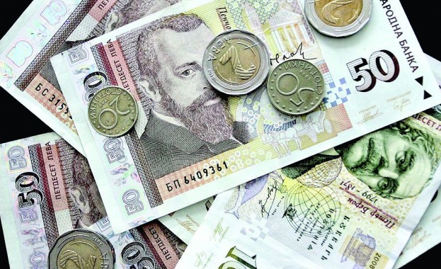 504 лв. ще е линията на бедност в България през 2023 г.