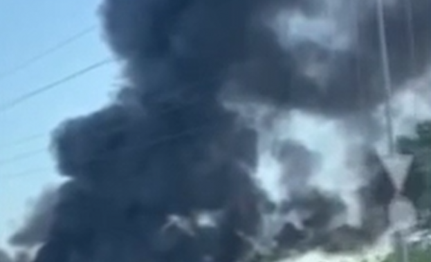 Пожар гори в местността Зайчева поляна в Стара Загора, предаде