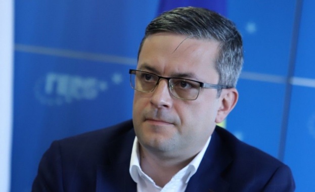 Тома Биков: Намираме се в хронична политическа криза