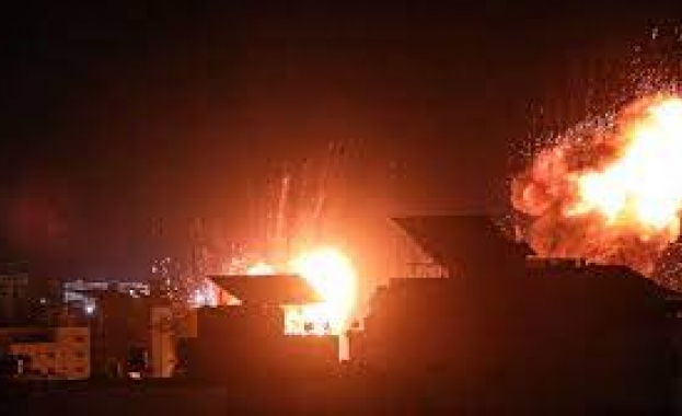 Израел удари Газа с въздушни удари в събота, а палестинска