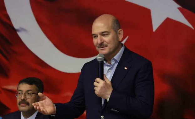 Вътрешният министър на Турция Сюлейман Сойлу заяви че републиката не