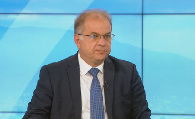  Чолаков: Страната може да се управлява само с консенсуси, които да бъдат носени от широко мнозинство в парламента