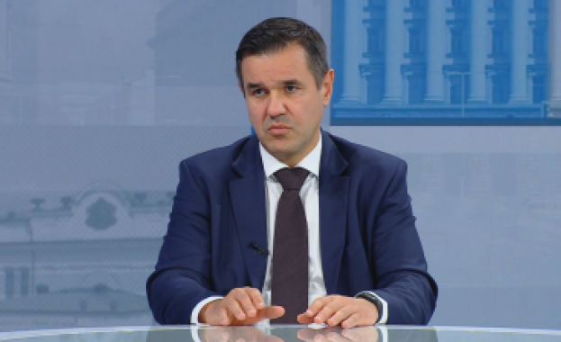 Никола Стоянов: Помощта на бизнеса да остане и за 2023 г., за бензина – да отпадне