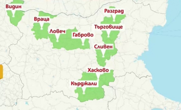 Над 5% от населението на 11 области в България работи