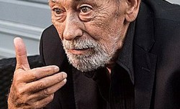 Известният грузински актьор Вахтанг Кикабидзе почина на 84 години, съобщи