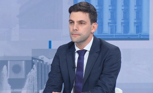 Никола Минчев, ПП: Шансовете за съставяне на правителство с третия мандат са ниски