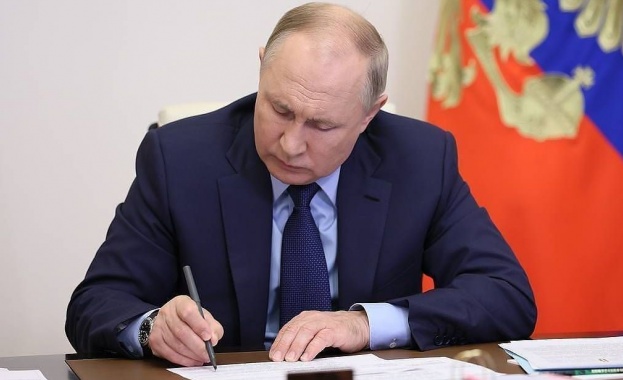 Руският президент Владимир Путин подписа днес указ, по силата на