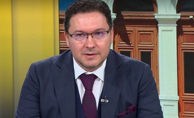 Даниел Митов: За да се случи конституционна реформа трябват и гласовете на ДПС