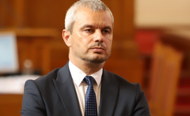 Костадин Костадинов каза от трибуната на Народното събрание че демократичните