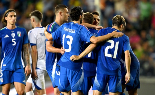 Италия постигна минимална победа с 1 0 срещу Босна и