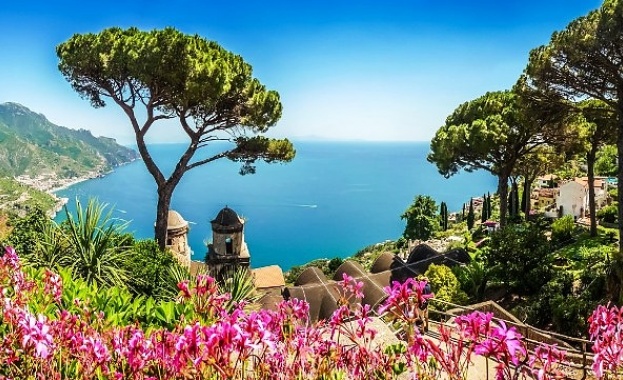Италианският остров Капри вдигна забраната за прием на туристи след